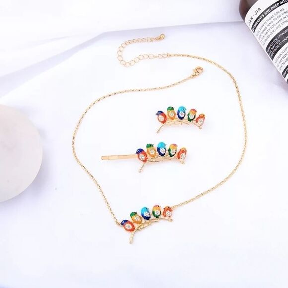 Enamel Bird Flock Crystal Gold Pendant Necklace - Picture 6 of 6